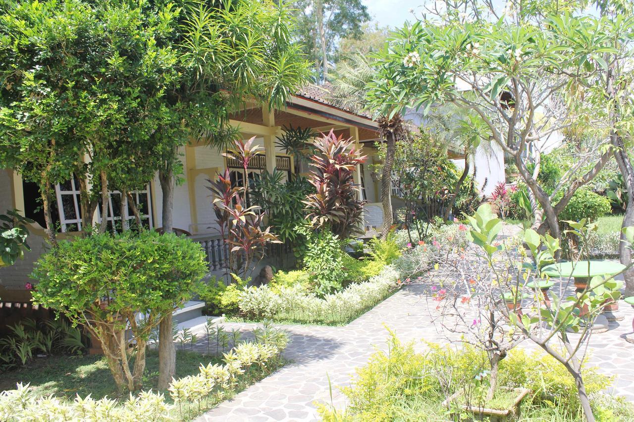 Taman Lily'S Hotel Lovina Exterior foto